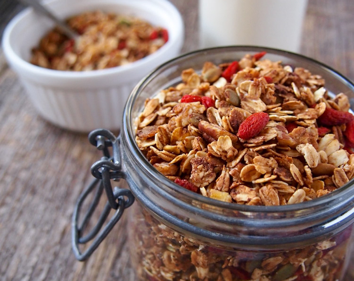 che-bien-mon-an-hat-ky-tu-dac-san-cao-cap-com